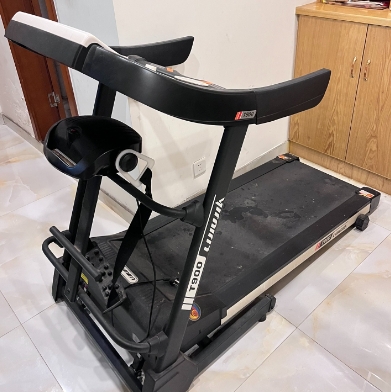 家里闲置跑步机